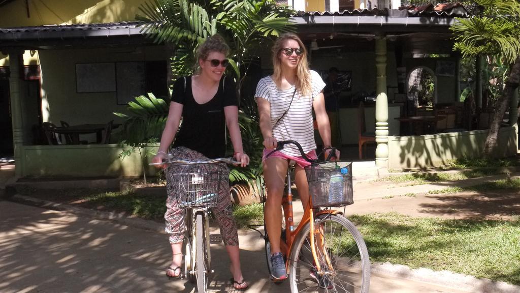 Traveller'S Home Hotel Tissamaharama Ngoại thất bức ảnh